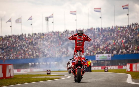 MotoGP Runde 10 in Assen: Marc Márquez siegt in Sprint und Rennen, Bagnaia auf Platz 3 - Bild 5