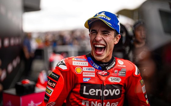 MotoGP Runde 10 in Assen: Marc Márquez siegt in Sprint und Rennen, Bagnaia auf Platz 3 - Bild 7
