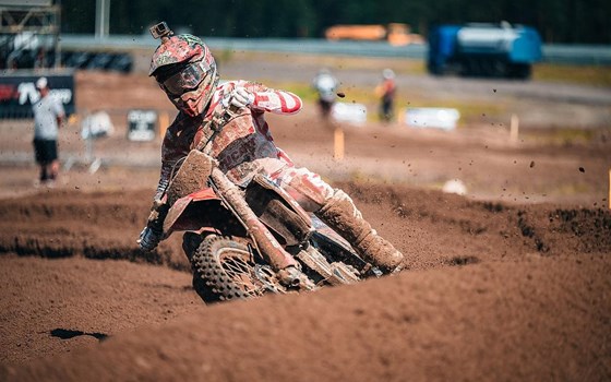 MXGP Runde 13 in Iitti Kymi: Hartes Wochenende für das Aruba.it MX Team - Bild 11