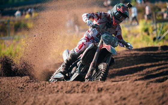MXGP Runde 13 in Iitti Kymi: Hartes Wochenende für das Aruba.it MX Team - Bild 13