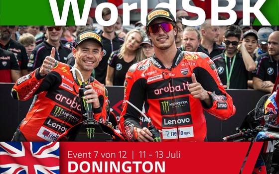 WSBK Runde 7 in Donington Park: Bulega in beiden Rennen auf P2, Doppel-Podium am Sonntag - Bild 1