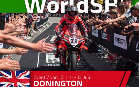 WSBK Runde 7 in Donington Park: Bulega in beiden Rennen auf P2, Doppel-Podium am Sonntag - Bild 3