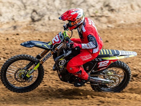 Starke Teamleistung in Bielstein: Vierter Saisonstation der ADAC MX Masters 2025