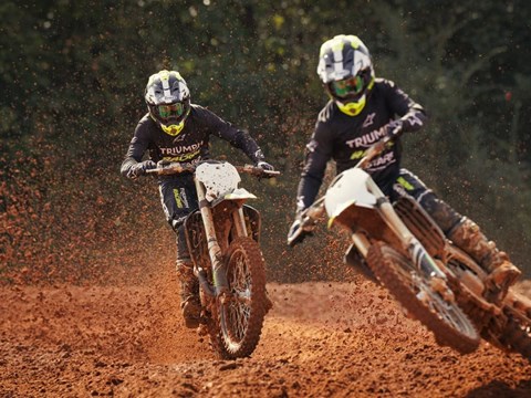Neues MX-Förderprogramm von TRIUMPH: Top-Support für Top-Platzierungen