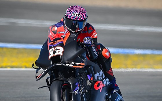 Lorenzo Savadori für weitere zwei Jahre bei Aprilia Racing - Bild 1