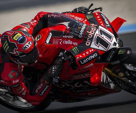 WSBK Runde 8 am Balaton: Bulega in beiden Rennen wieder auf P2, Bautista in Rennen 2 out WSBK Runde 8 am Balaton: Bulega in beiden Rennen wieder auf P2, Bautista in Rennen 2 out