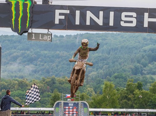 Febvre verteidigt WM-Führung mit Sieg in Tschechien | Kawasaki