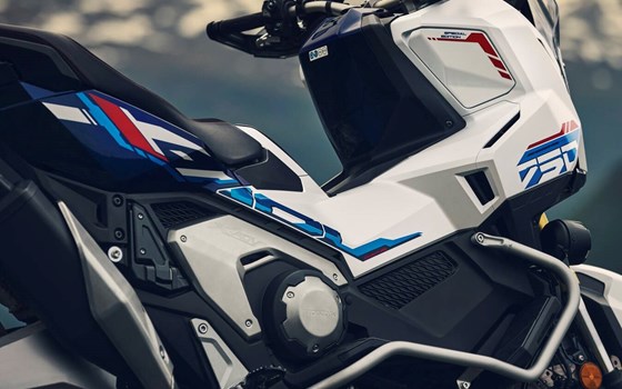 Honda Semmler - neue Farben 2026 für X-ADV 750 - Bild 13