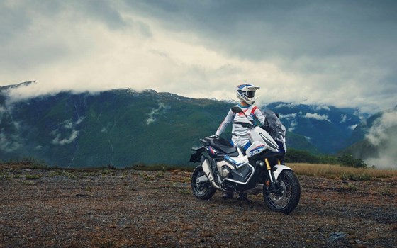 Honda Semmler - neue Farben 2026 für X-ADV 750 - Bild 17