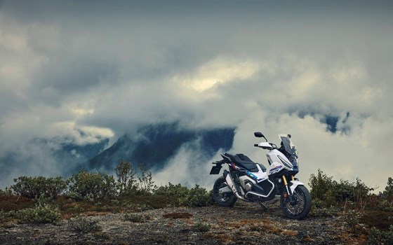 Honda Semmler - neue Farben 2026 für X-ADV 750 - Bild 24