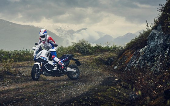 Honda Semmler - neue Farben 2026 für X-ADV 750 - Bild 4