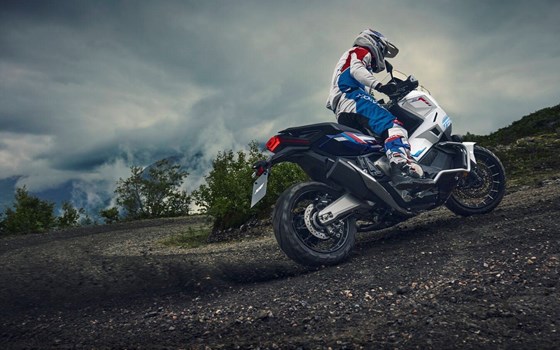 Honda Semmler - neue Farben 2026 für X-ADV 750 - Bild 5