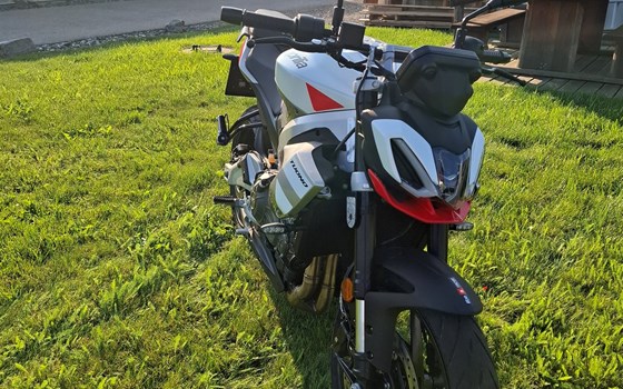 Vorführer Aprilia Tuono 457 - Bild 1