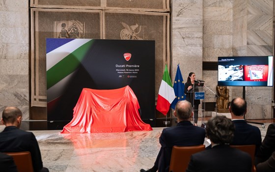 2 Limited Edition in Hennstedt - Bild 1