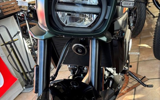 SUZUKI GSX-8TT Neuheit 2025 eingetroffen - Bild 7