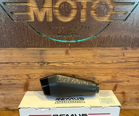 VESPA GTS MY25 AUSPUFFAKTION REMUS 