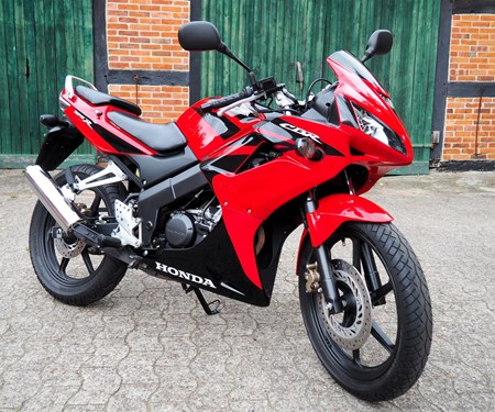 Honda CBR 125 R im Topzustand!