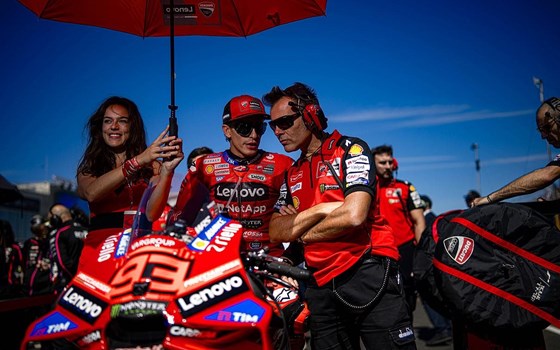 MotoGP Runde 14 am Balaton: Sieg #10 für Marc Márquez, Bagnaia auf Platz 9 - Bild 12