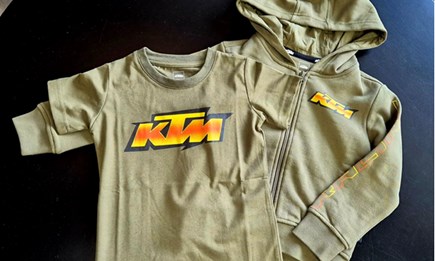 Die KTM Kids Racing Kollektion ist da – für kleine Champions!
