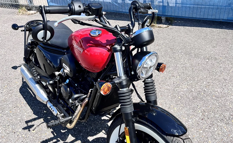 Letzte 125er Bobber Hanway Retro mit Weisswandreifen, 15 Ps, 2 Jahre Garantie Bild 2: Letzte 125er Bobber Hanway Retro mit Weisswandreifen, 15 Ps, 2 Jahre Garantie