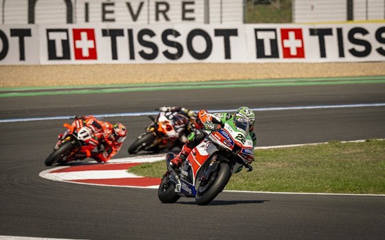 Lowes und Bimota brillieren beim WorldSBK-Event in Magny-Cours | Kawasaki - Bild 3