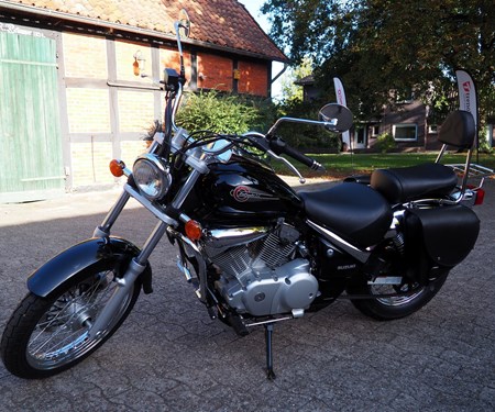 Suzuki VL 125 Intruder im Topzustand!