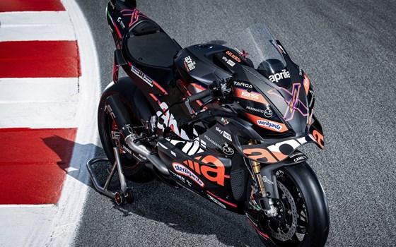 Aprilia RSV4 X-GP - Bild 3