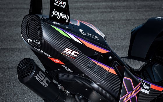 Aprilia RSV4 X-GP - Bild 2