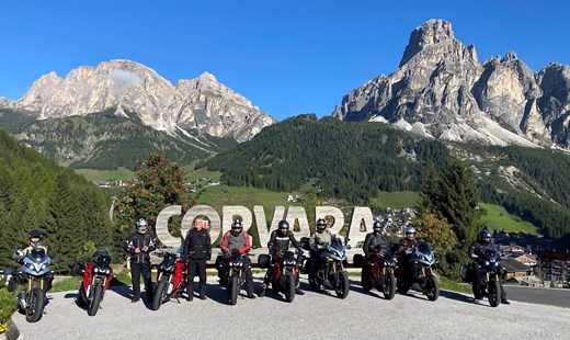 ENERGICA Week 2025 – Unvergessliche Tour durch die Dolomiten mit unserer Community ENERGICA Week 2025 – Unvergessliche Tour durch die Dolomiten mit unserer Community