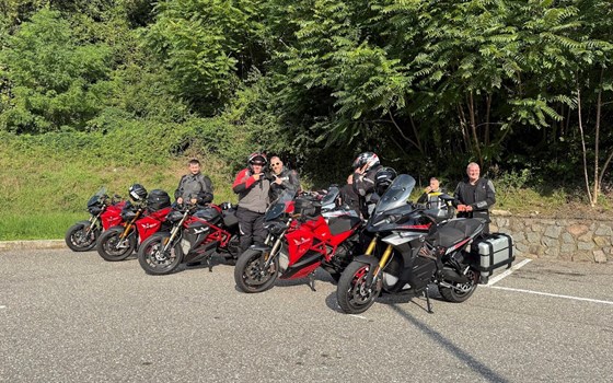 ENERGICA Week 2025 – Unvergessliche Tour durch die Dolomiten mit unserer Community - Bild 4 ENERGICA Week 2025 – Unvergessliche Tour durch die Dolomiten mit unserer Community - Bild 4