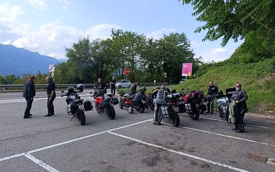 ENERGICA Week 2025 – Unvergessliche Tour durch die Dolomiten mit unserer Community - Bild 7 ENERGICA Week 2025 – Unvergessliche Tour durch die Dolomiten mit unserer Community - Bild 7