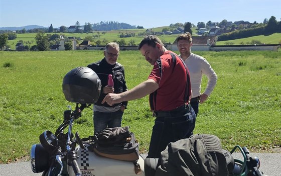 ONE RIDE - Schön war unsere Royal Enfield-Ausfahrt! - Bild 8