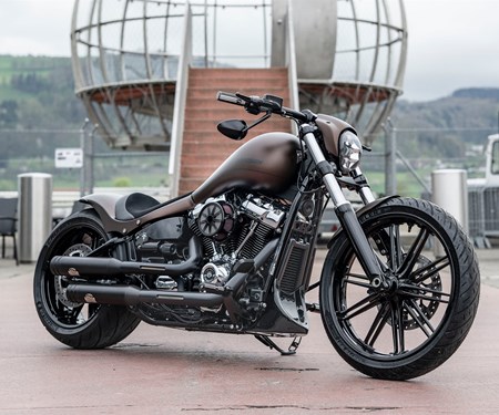 Wir suchen: MOTORRADMECHANIKER/IN