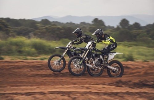 Llega la TF 450-X: la guinda de la gama off-road 2026 de Triumph 