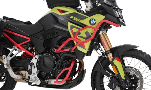 Red. Passion. Motor- und Tankschutzbügel für die BMW F 900 GS