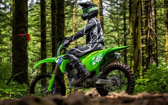 Kawasaki präsentiert Motocross- und Cross-Country-Modelle für 2026 - Bild 6