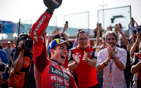 MotoGP Runde 16 in Misano: Grand-Prix Sieg für Márquez, Bagnaia stürzt - Bild 12