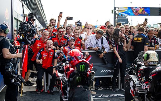 MotoGP Runde 16 in Misano: Grand-Prix Sieg für Márquez, Bagnaia stürzt - Bild 17