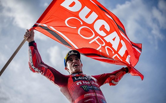 MotoGP Runde 16 in Misano: Grand-Prix Sieg für Márquez, Bagnaia stürzt - Bild 6