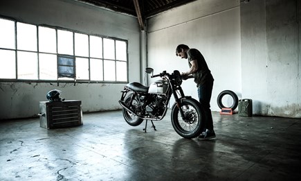 So machst du deine Brixton fit für die neue Saison