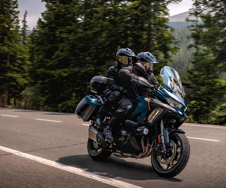 Versys 1100 SE mit neuen Farben für 2026