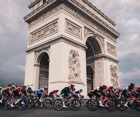 Kawasaki setzt auf Grün an der Tour de France