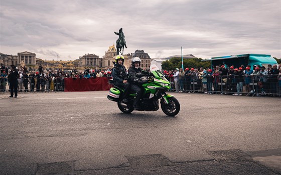 Kawasaki setzt auf Grün an der Tour de France - Bild 5