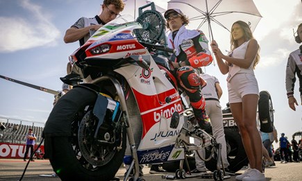 Alex Lowes und Bimota beim WorldSBK-Event in Aragon | Kawasaki