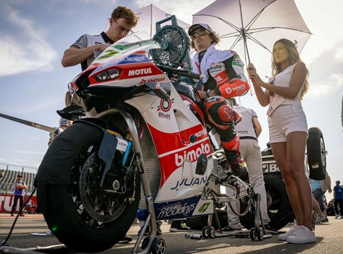 Alex Lowes und Bimota beim WorldSBK-Event in Aragon | Kawasaki