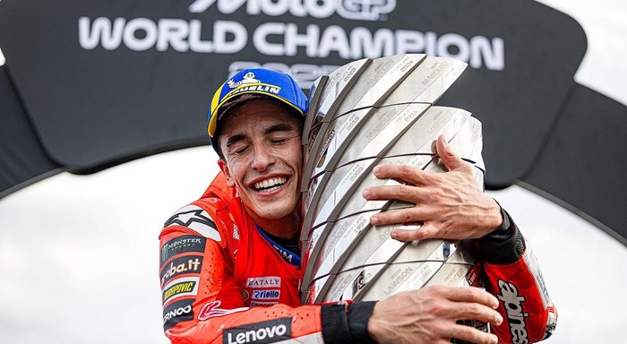 MotoGP Runde 17 in Motegi: Márquez sichert sich den WM-Titel, Bagnaia gewinnt Sprint und Grand Prix