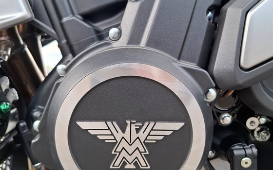 PROMPT VERFÜGBAR - Bild 1