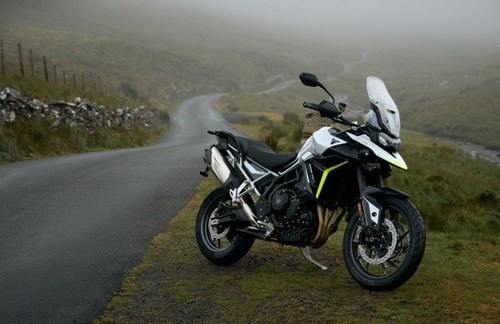 Triumph Tiger 900 GT Pro A2: Recién llegada a los concesionarios con promoción especial de lanzamiento
