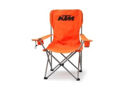 Motorsport-Feeling für deine Pause – Sitzkomfort mit Stil.