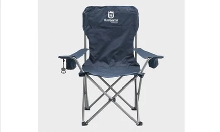 Motorsport-Feeling für deine Pause – Sitzkomfort mit Stil. Motorsport-Feeling für deine Pause – Sitzkomfort mit Stil.